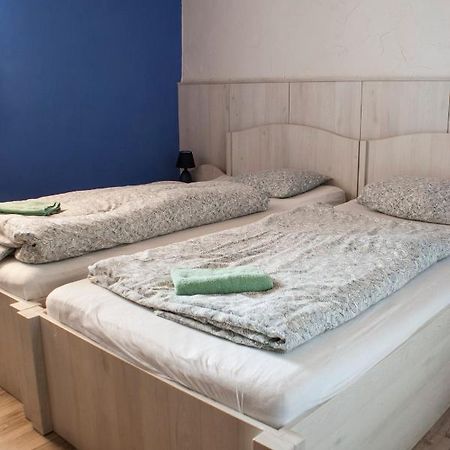 Pura Vida Hotel Zajeci Luaran gambar